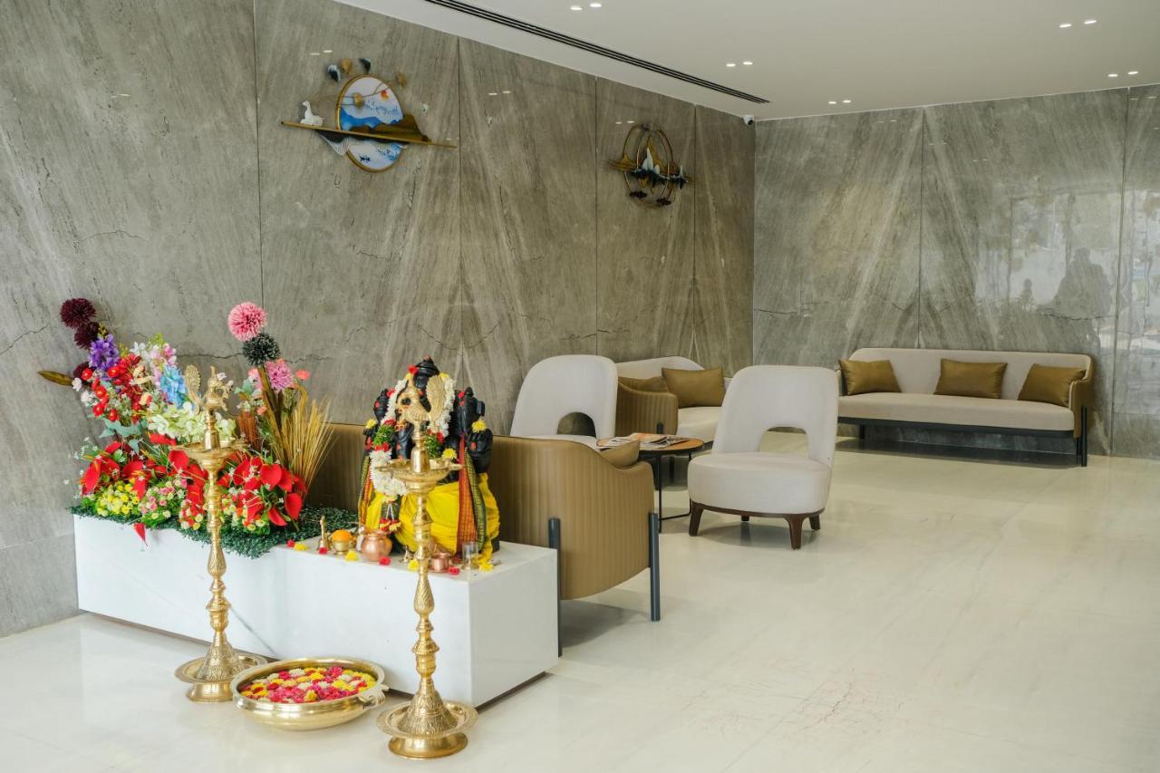 Hotel Tulips Grand Hajdarábád Exteriér fotografie